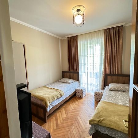 Warm Flat Apartment Gonio Exterior photo
